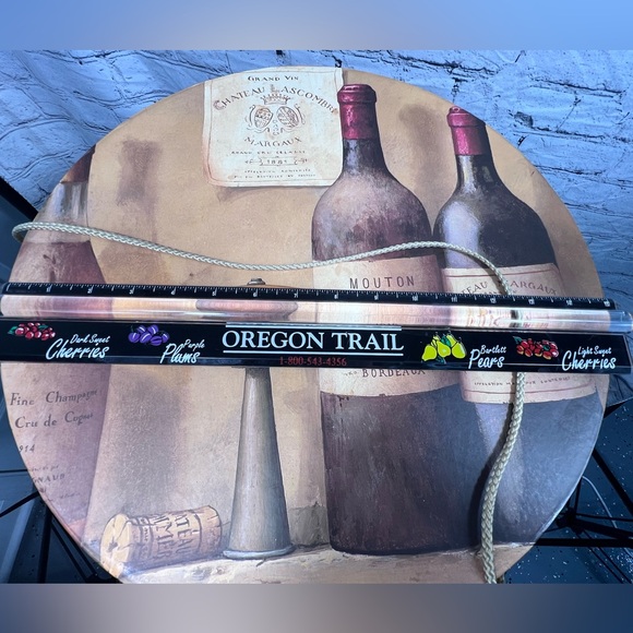 Vintage 2001 15” Diameter x 6.5” High Hat Box - Picture 7 of 11